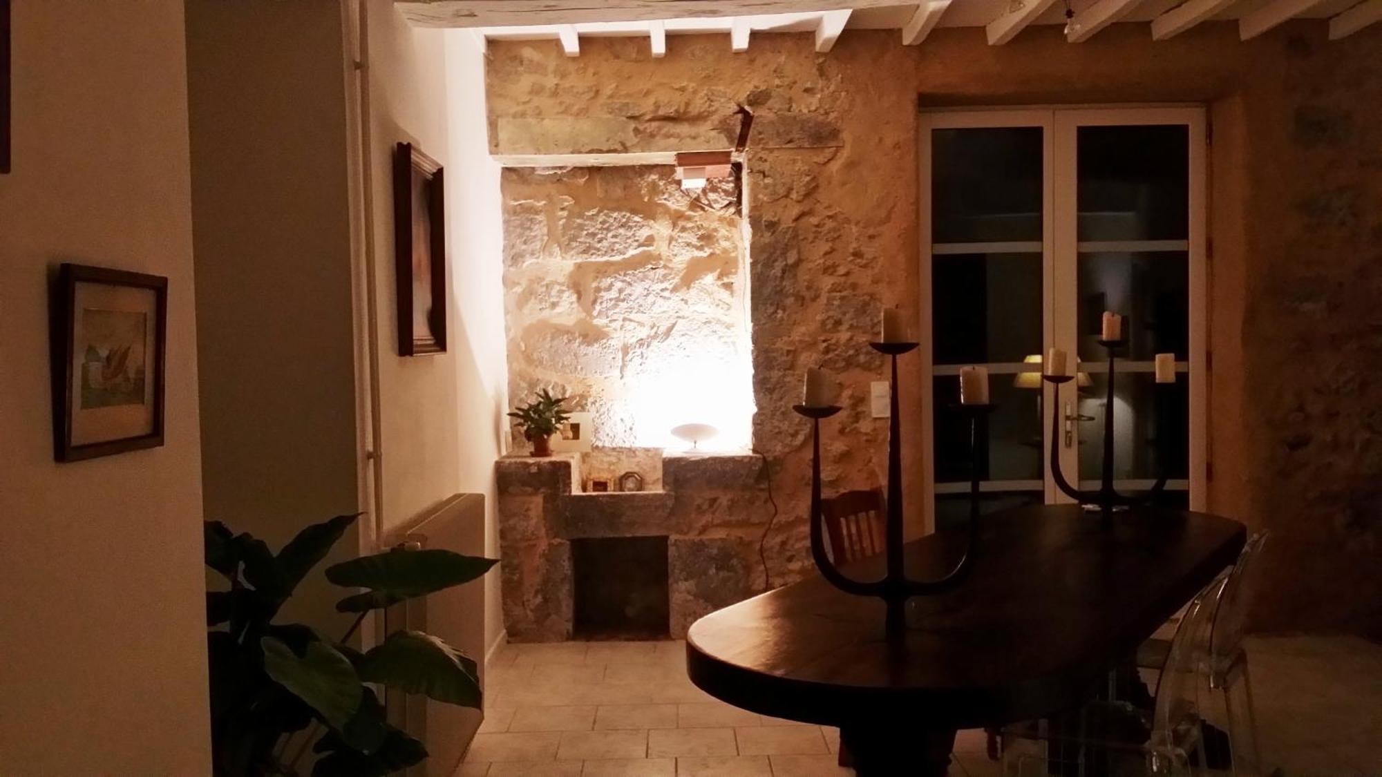 Le Logis Du Pradet Bed & Breakfast Moncrabeau Exterior photo